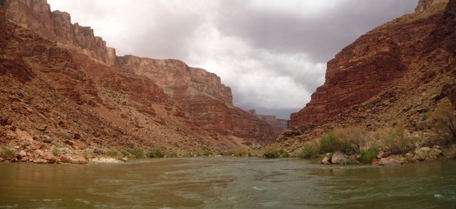 http://www.lowmileage.com/2011/2011_07/2011_GrandCanyon/10_July/thumbs/p1010872_74a.jpg