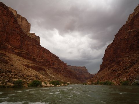 http://www.lowmileage.com/2011/2011_07/2011_GrandCanyon/10_July/thumbs/p1010886a.jpg