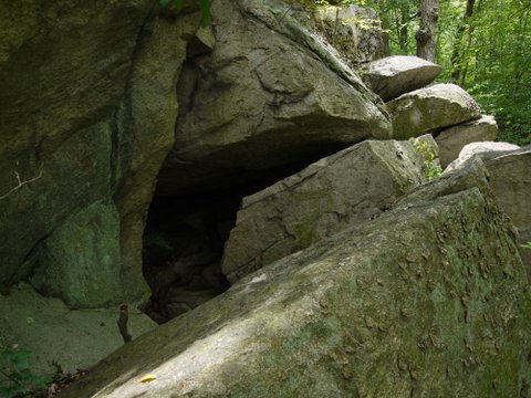 Tory Rocks, Stonetown Circular Trail, Passaic River Coalition, NJ