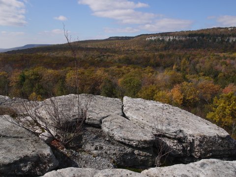 Scenic view from Gertrude's Nose Trail, Minnewaska State Park Preserve, NY